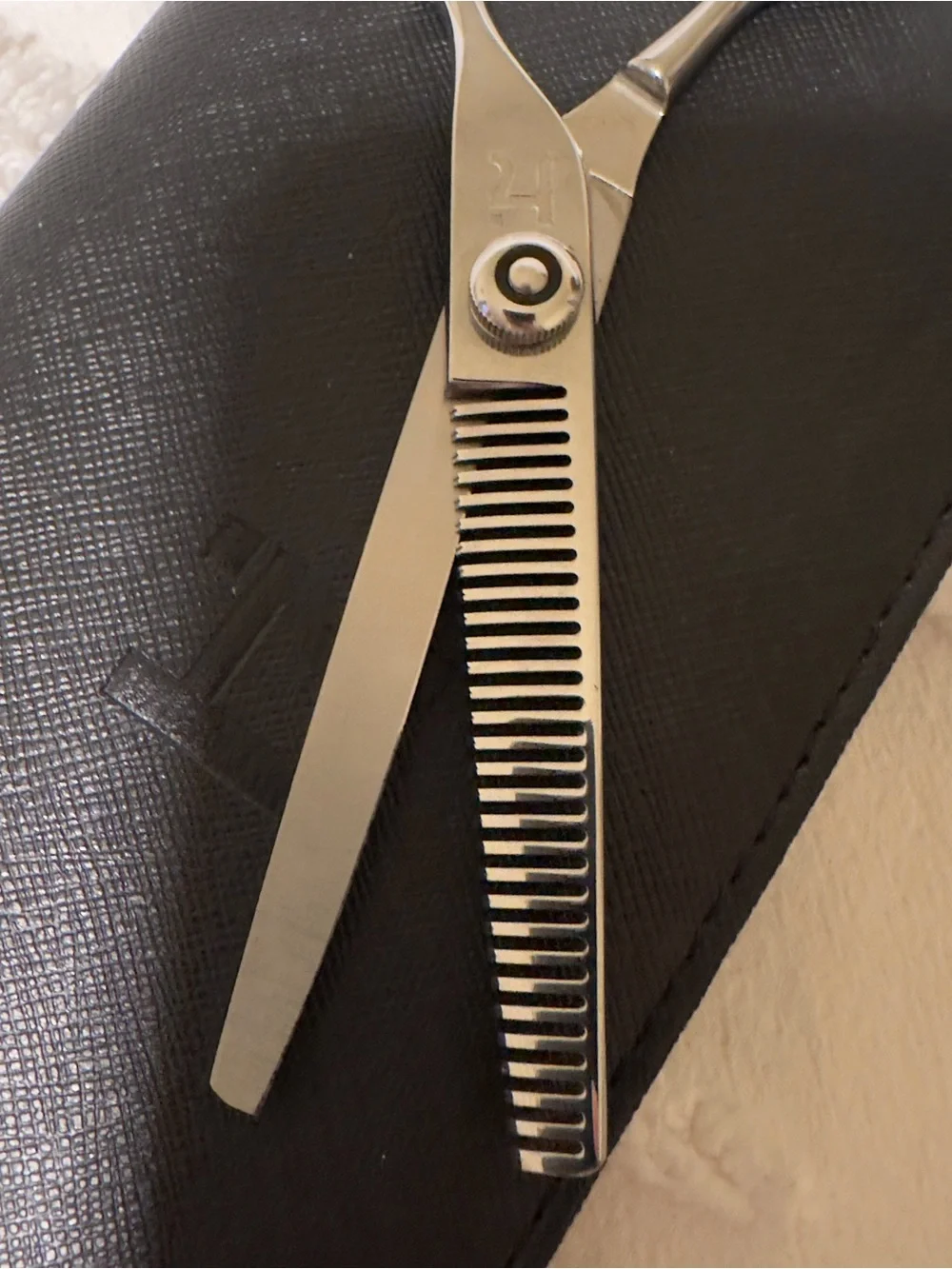 Hattori Hanzo HH-ST 6.0 Hair Texturizing Shears